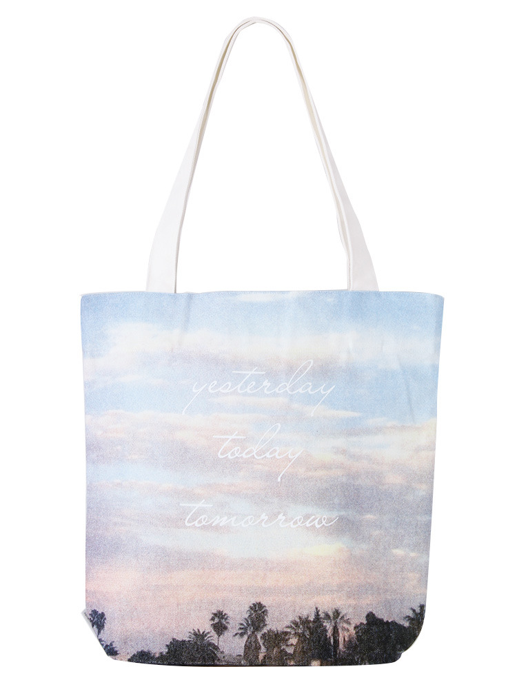 【GDS】 DANAコラボ プリントトートBAG