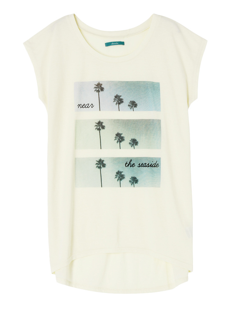 【green】near the seaside　Ｔシャツ