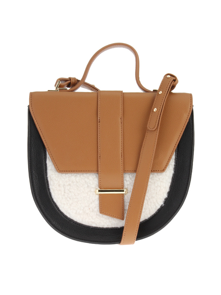 セミサークルショルダーBAG