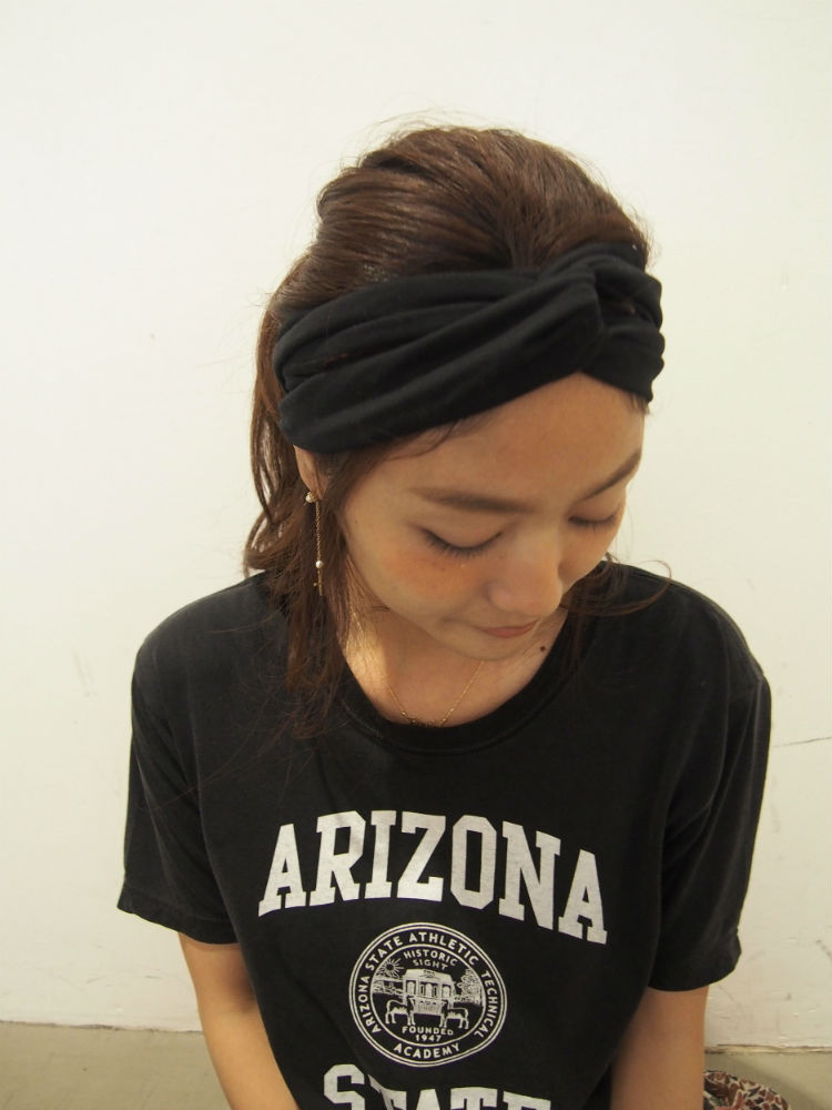 カットカラーヘアバンド
