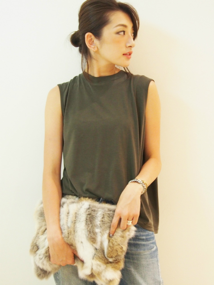 ラビットファークラッチBAG