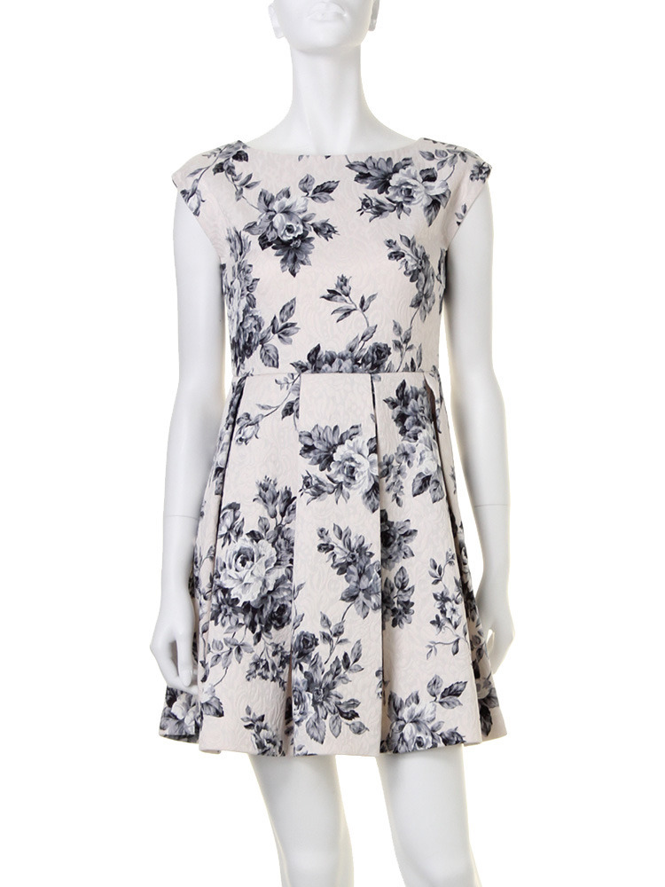 EATME《ViVi 12月号 玉城ティナさん着用》オリジナルローズ柄ジャカードOP