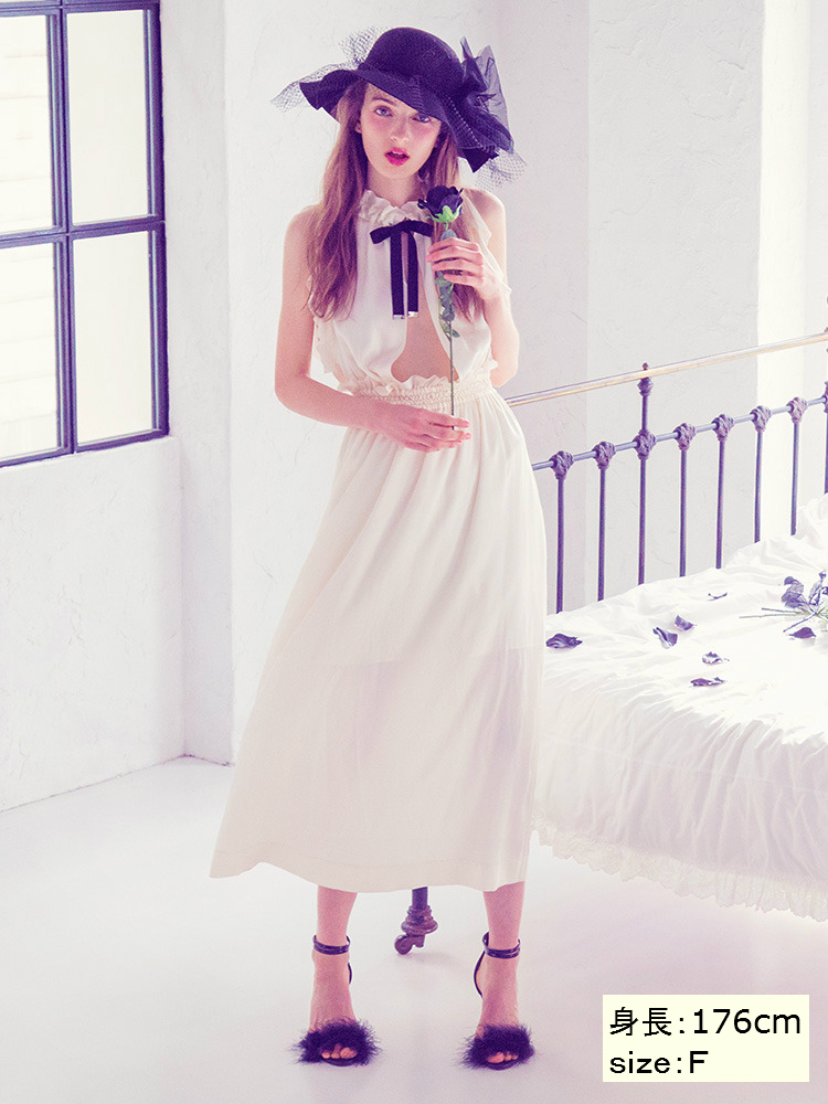 シルクサテンマキシワンピース