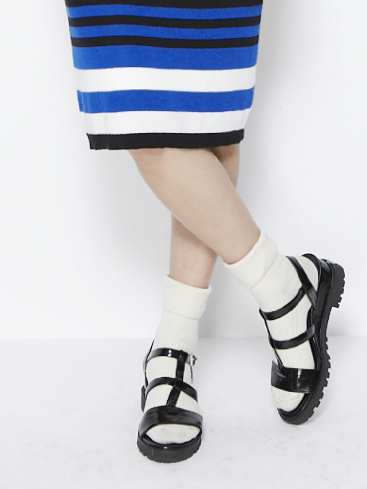 EVRIS メタリックサンダル